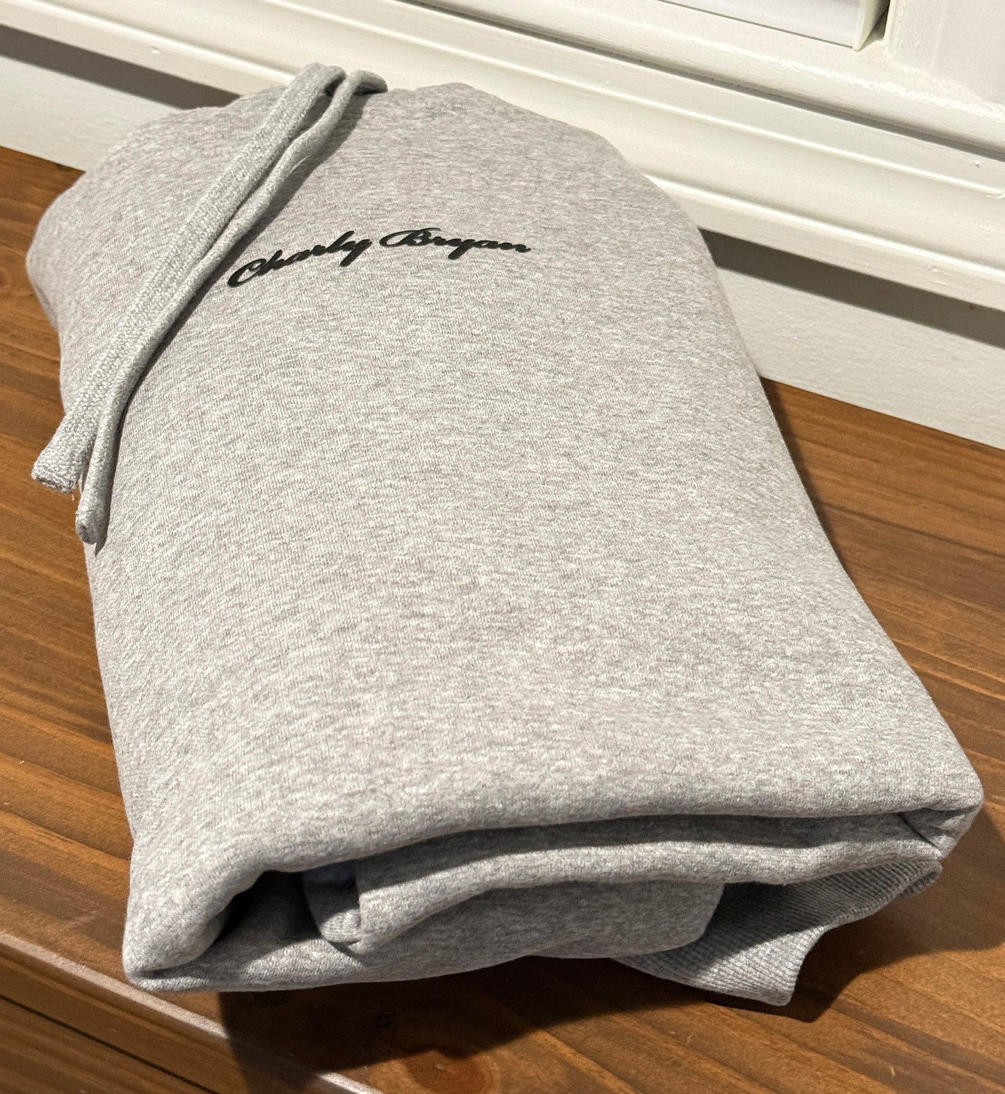 "El Hoodie" – Nuestro mejor hoodie con tela de calidad premium - Este hoodie no tiene fallos, sera tu hoodie favorito.